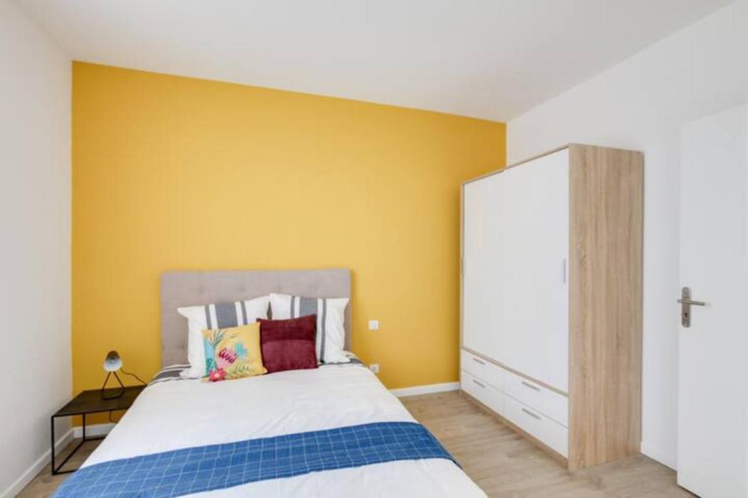 Suite Des Lilas - Terrasse Privee Reims Exterior photo
